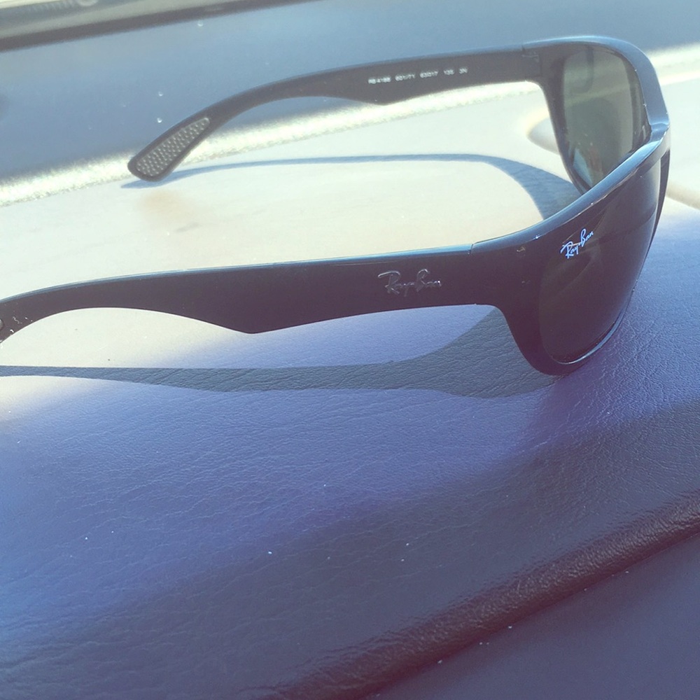 Brand new ray bans